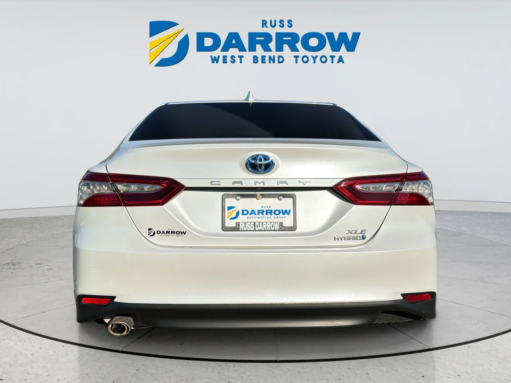 Used 2020 Beige Toyota XLE image 4