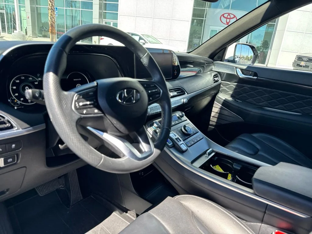 Used 2022 White Hyundai Calligraphy image 11