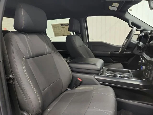 2025 Ford F-150 STX - Photo 32