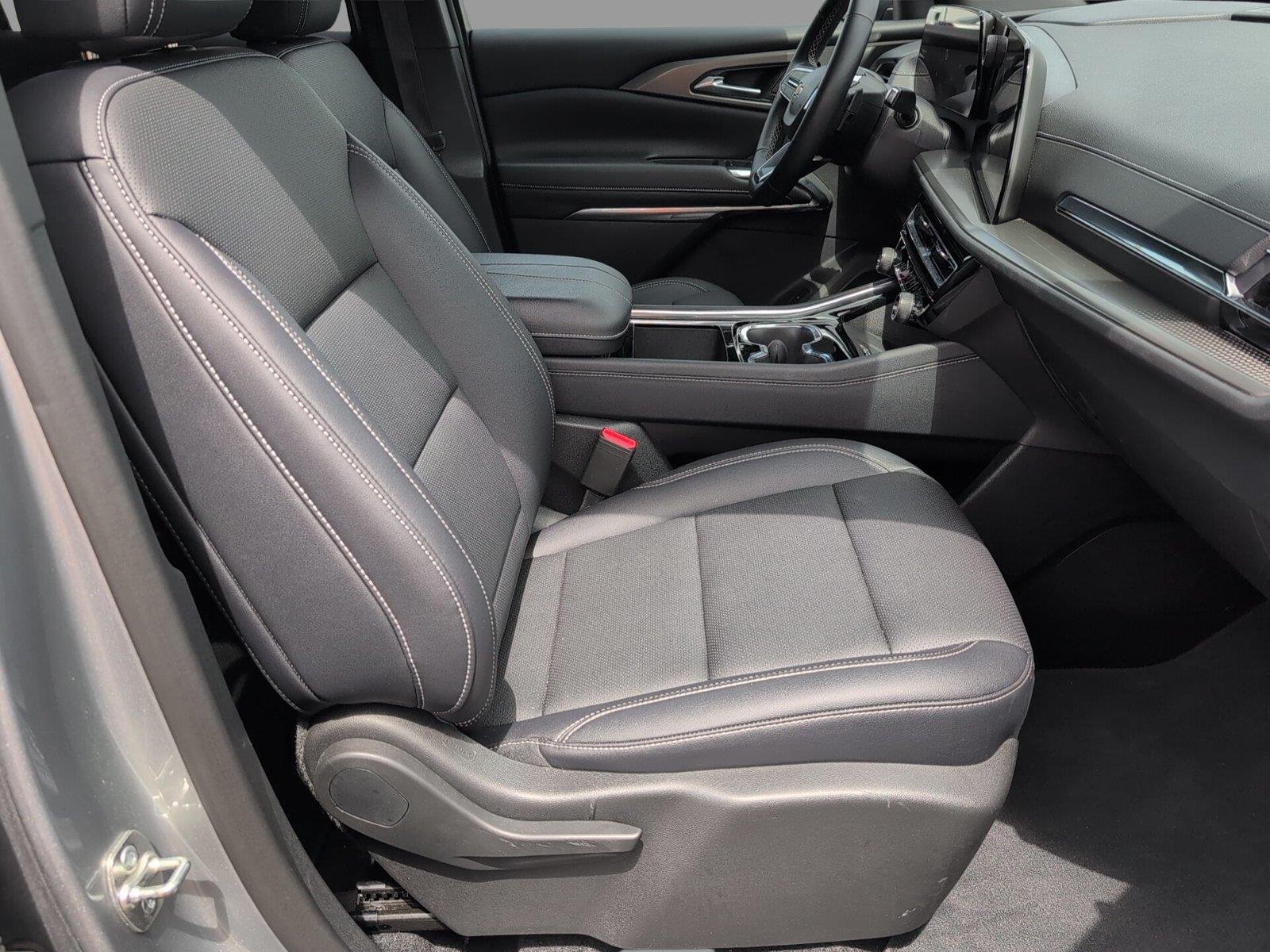 Used 2026 Sterling Gray Metallic Chevrolet LT image 41