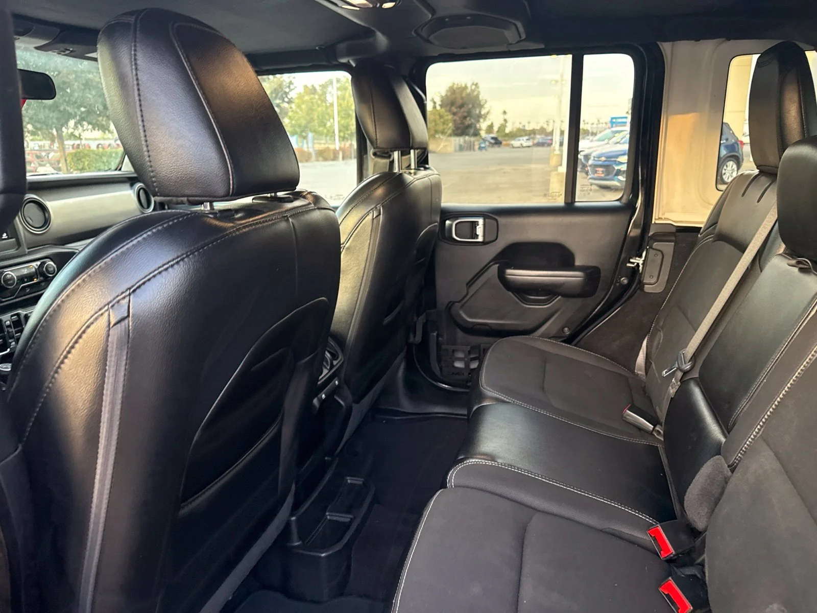 Used 2020 Black Jeep Unlimited Sport image 22