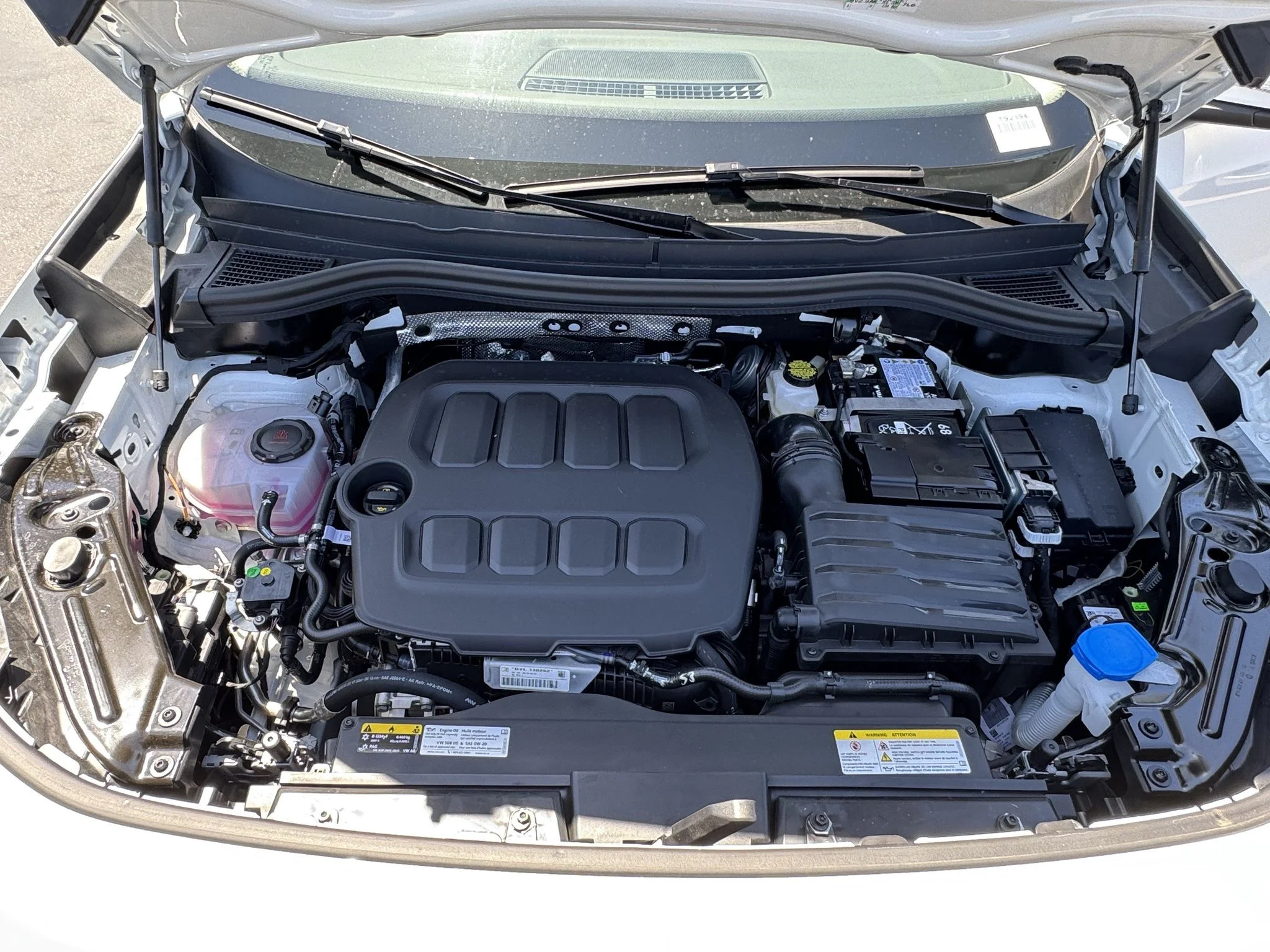 New 2026 Pure White Volkswagen SE image 36