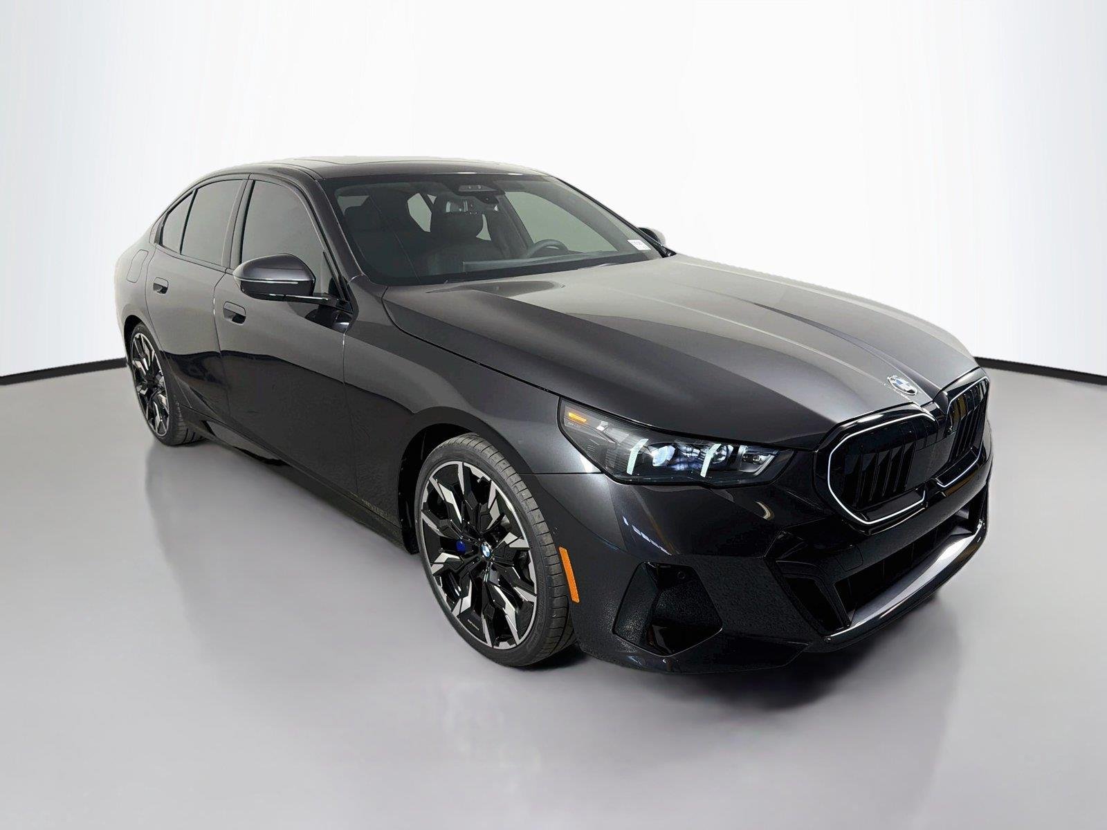 New 2027 Dark Graphite Metallic BMW 540i xDrive image 3