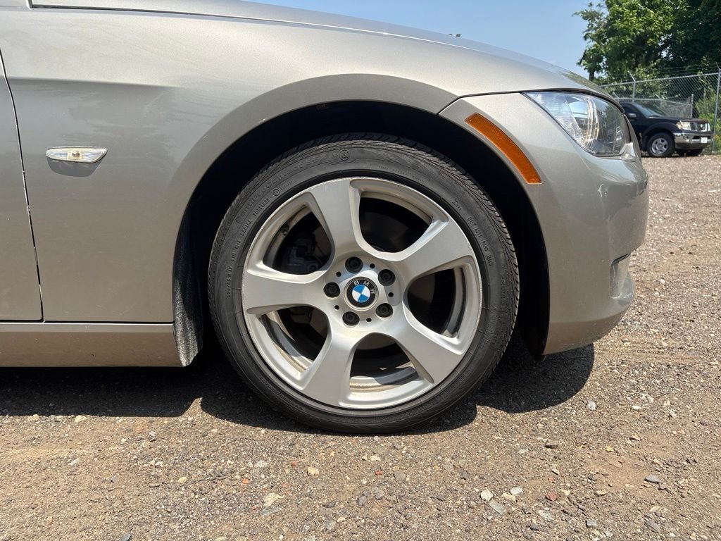 Used 2007  BMW 328i image 18