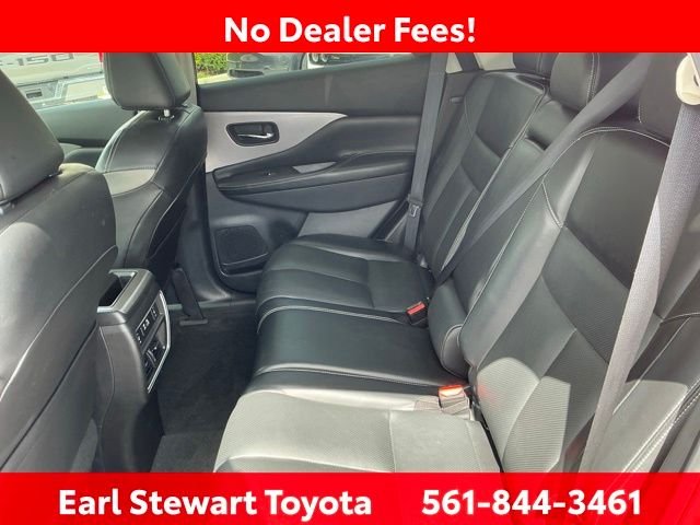 Used 2023 Red Nissan SL image 18