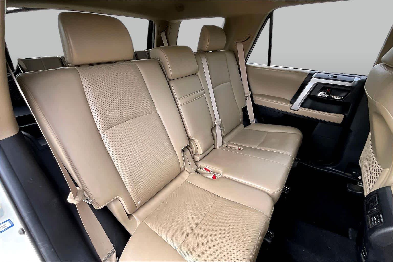 Used 2016 Blizzard Pearl Toyota Limited image 18