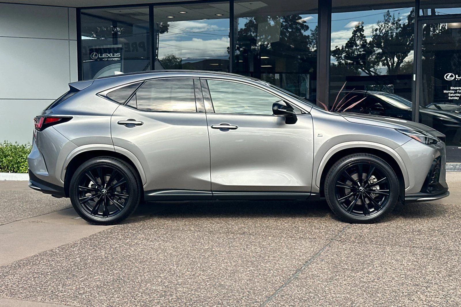 Certified Used 2024 Silver Lexus 350 F SPORT Handling image 3