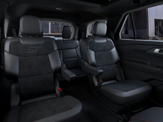 New 2027 Star White Metallic Tri-Coat Ford ST image 11