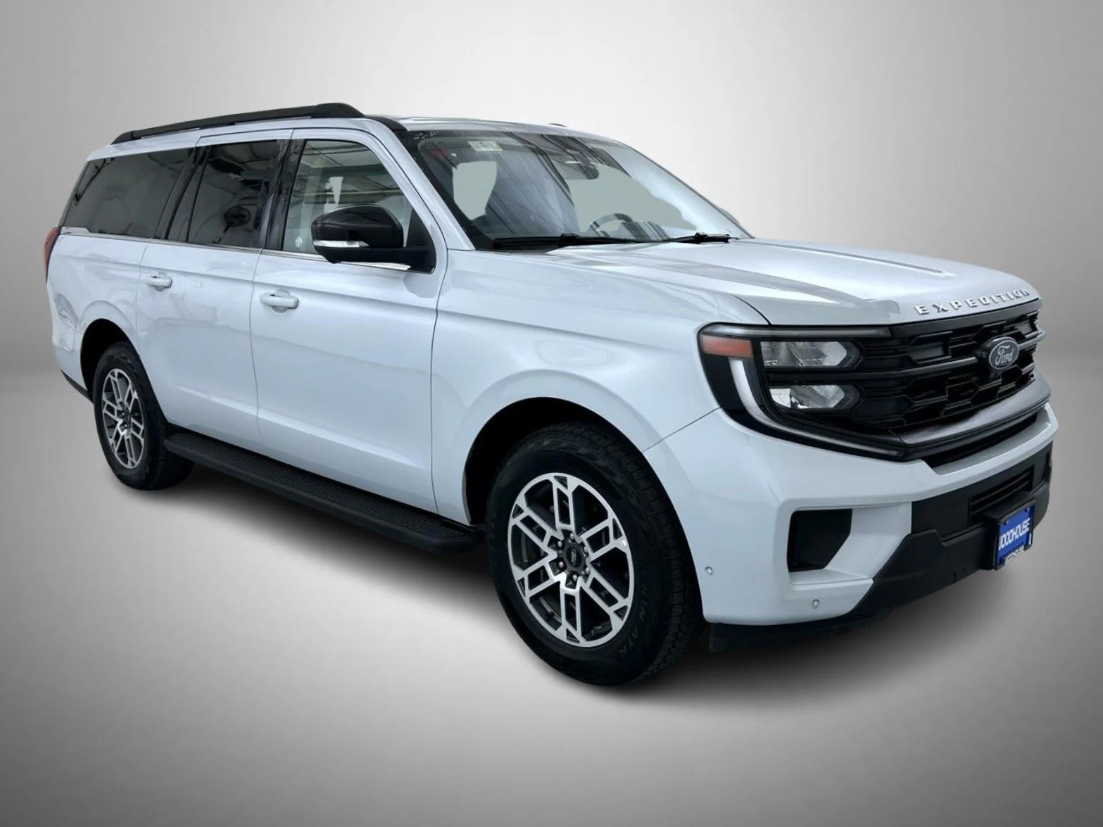 Used 2025 Silver Ford Active image 3