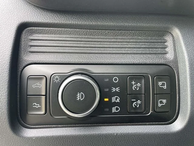 New 2026 Glacier Gray Metallic Tri-Coat Ford F-350® Platinum® image 16