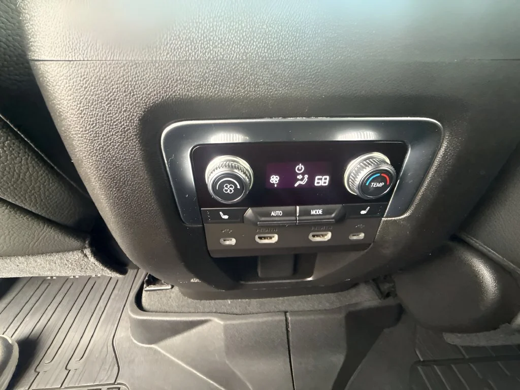 Used 2021 Black GMC Denali image 13