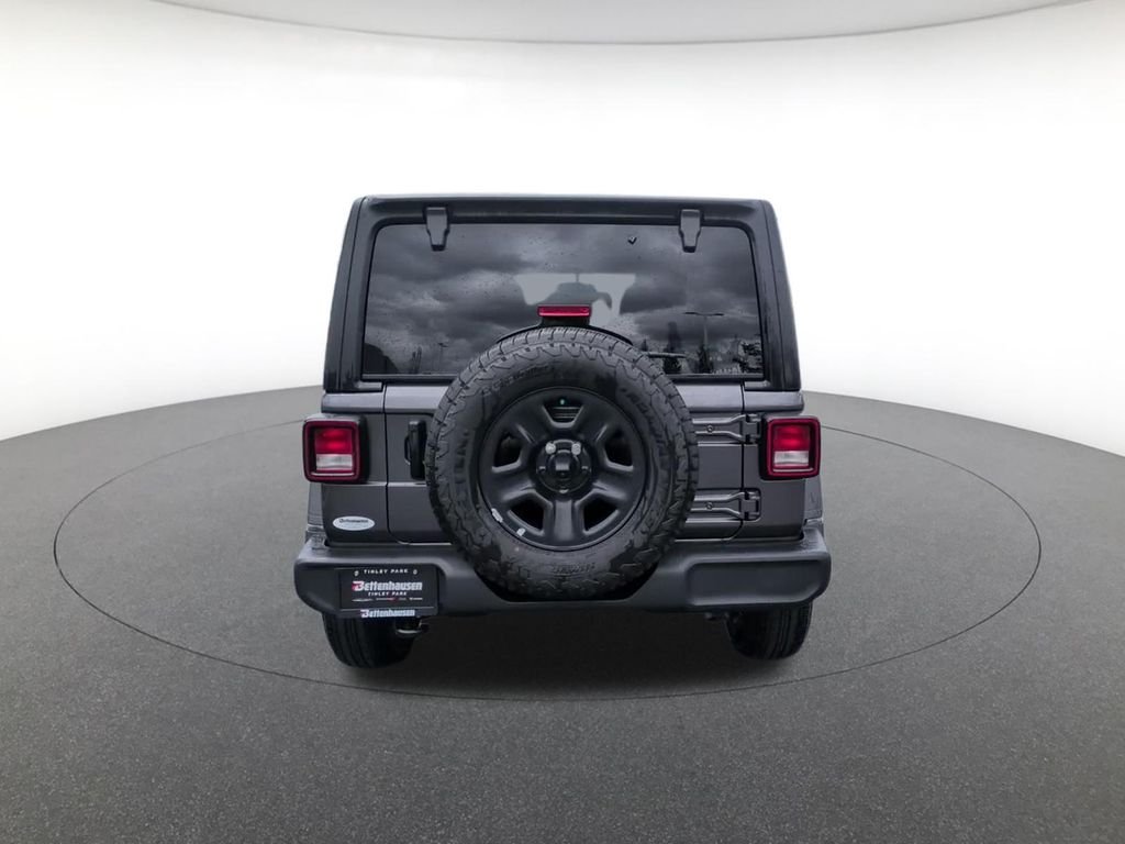 New 2026 Granite Crystal Metallic Clear-Coat Exterior Paint Jeep Sport image 6