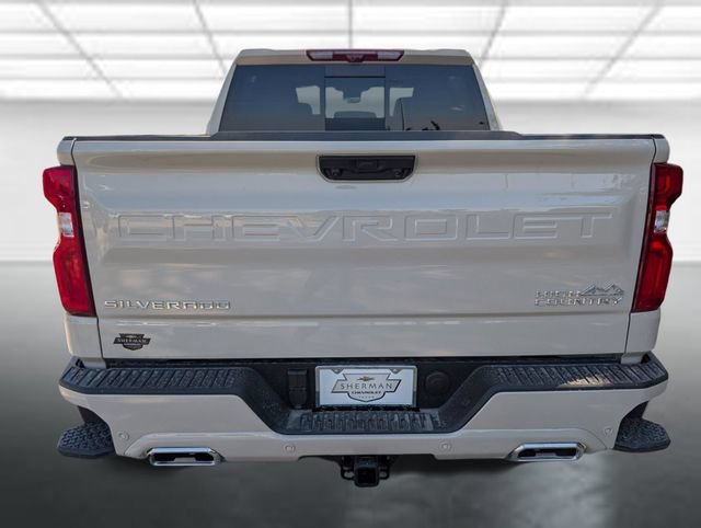 New 2026 White Sands Chevrolet High Country image 32