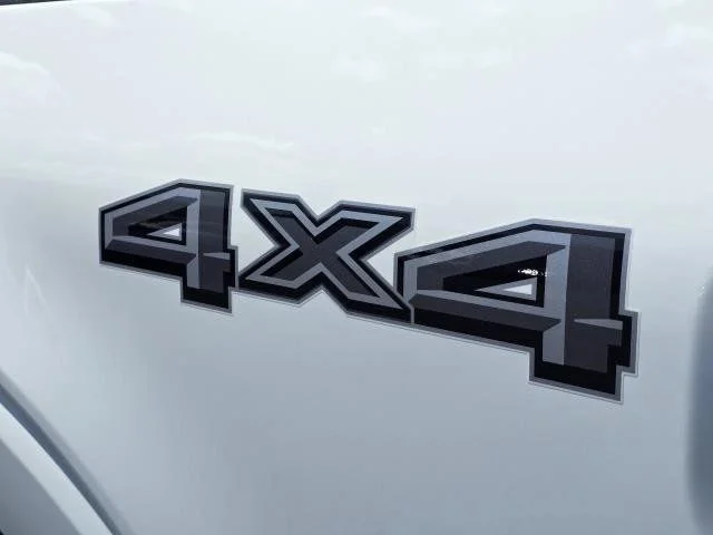 2025 Ford F-150 XLT - Photo 9