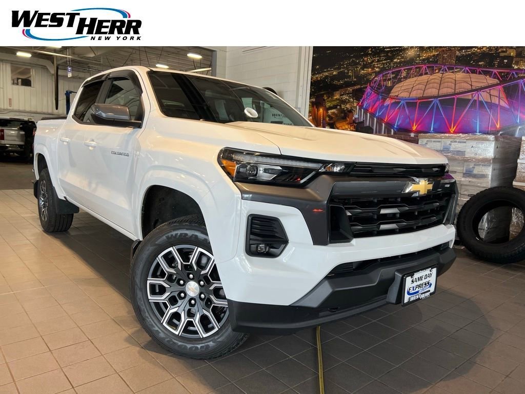 2024 Chevrolet Colorado 4WD LT Crew Cab Short Box's photo