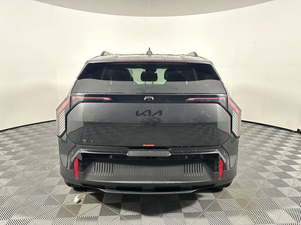 New 2027 Interstellar Gray Kia Land image 20