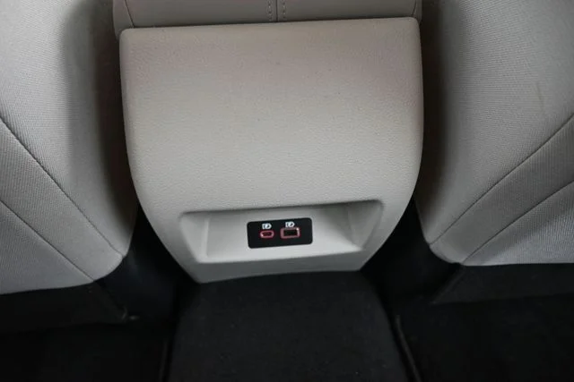 Used 2020 Black Nissan 2.5 S image 24