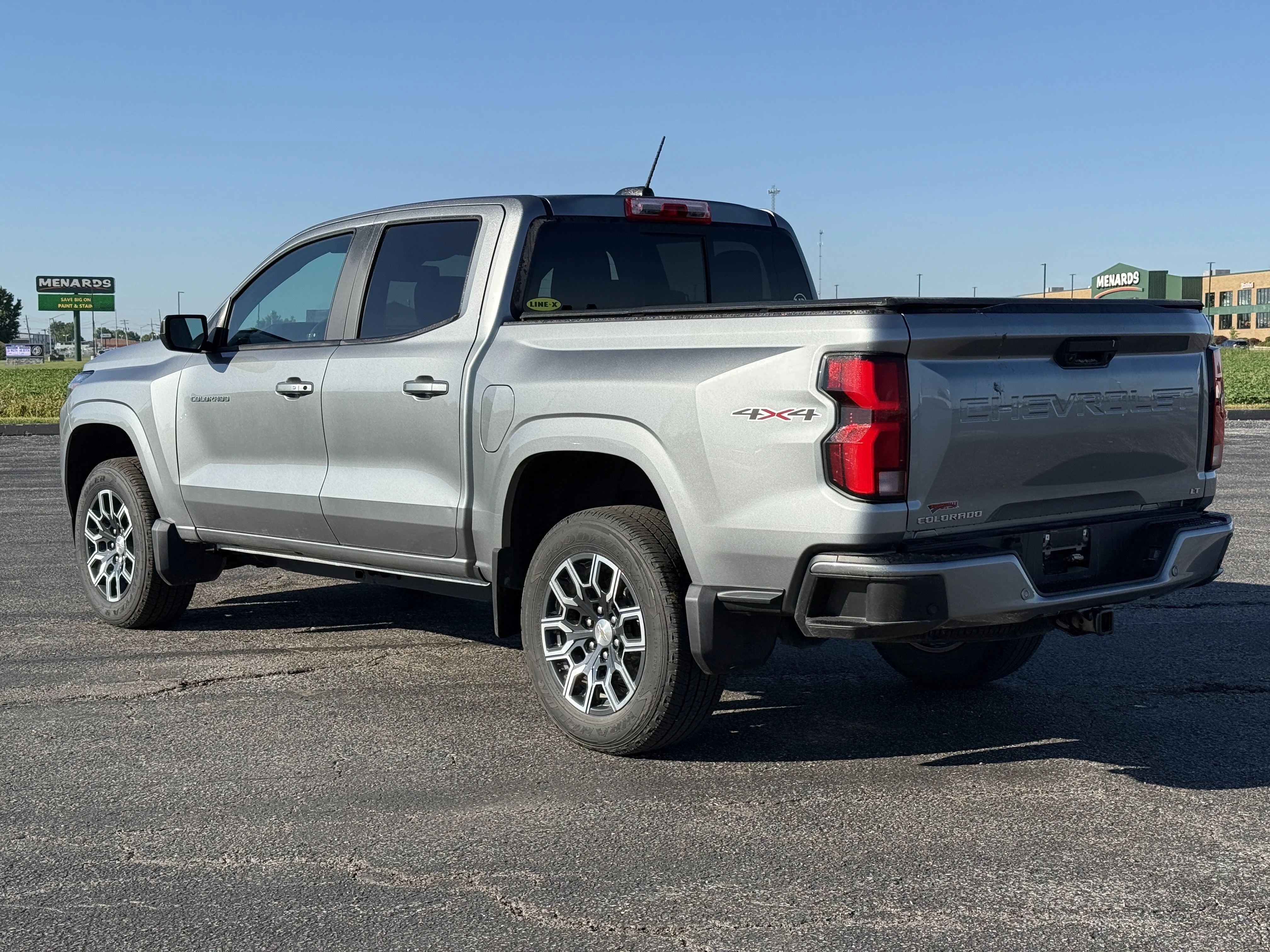 Used 2023 Sterling Gray Metallic Chevrolet LT image 6