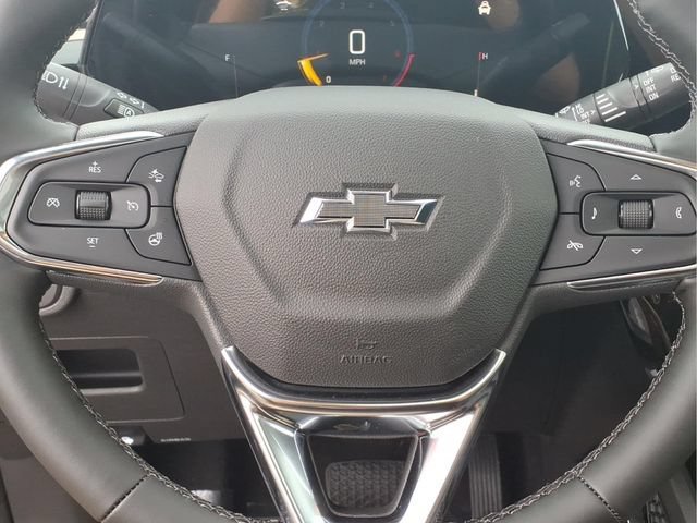 New 2026 Mosaic Black Metallic Chevrolet ACTIV image 11