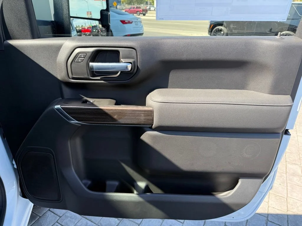 New 2026 Summit White GMC SLE DRW image 17
