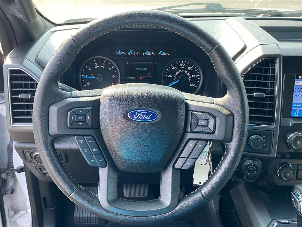 Used 2019 Oxford White Ford XLT image 15