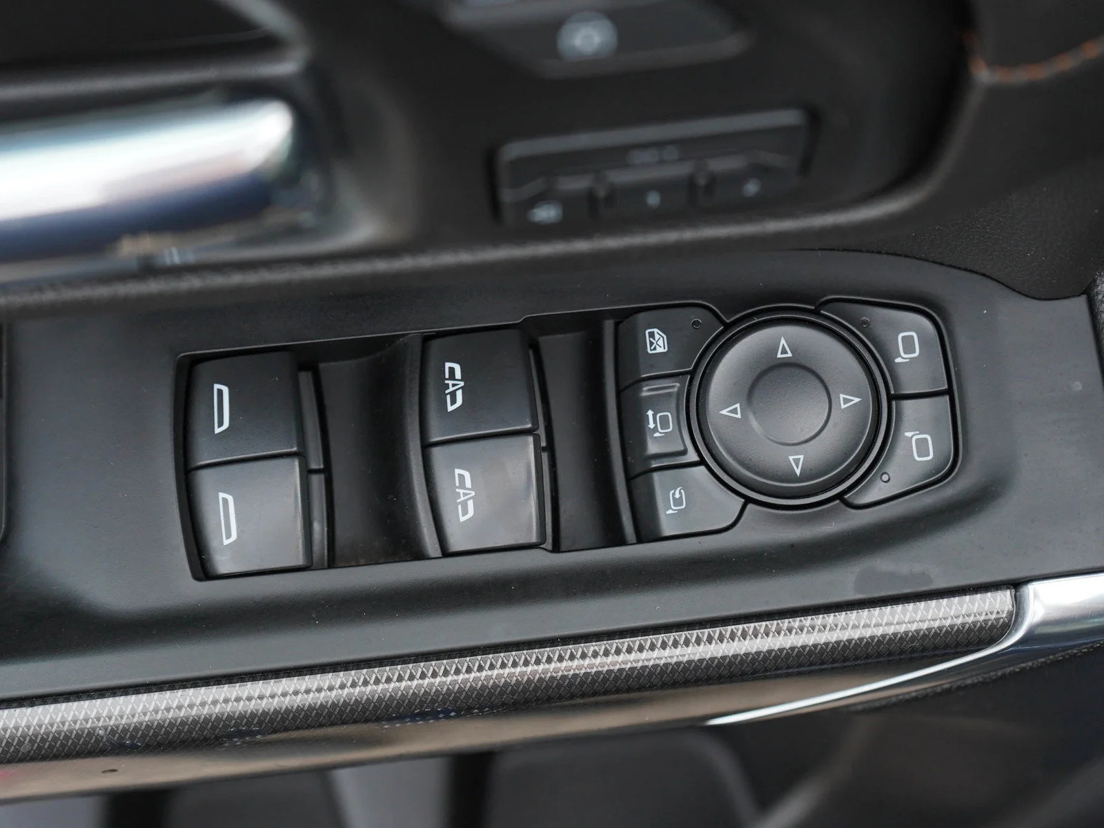 Used 2022 Pacific Blue Metallic GMC AT4 image 18