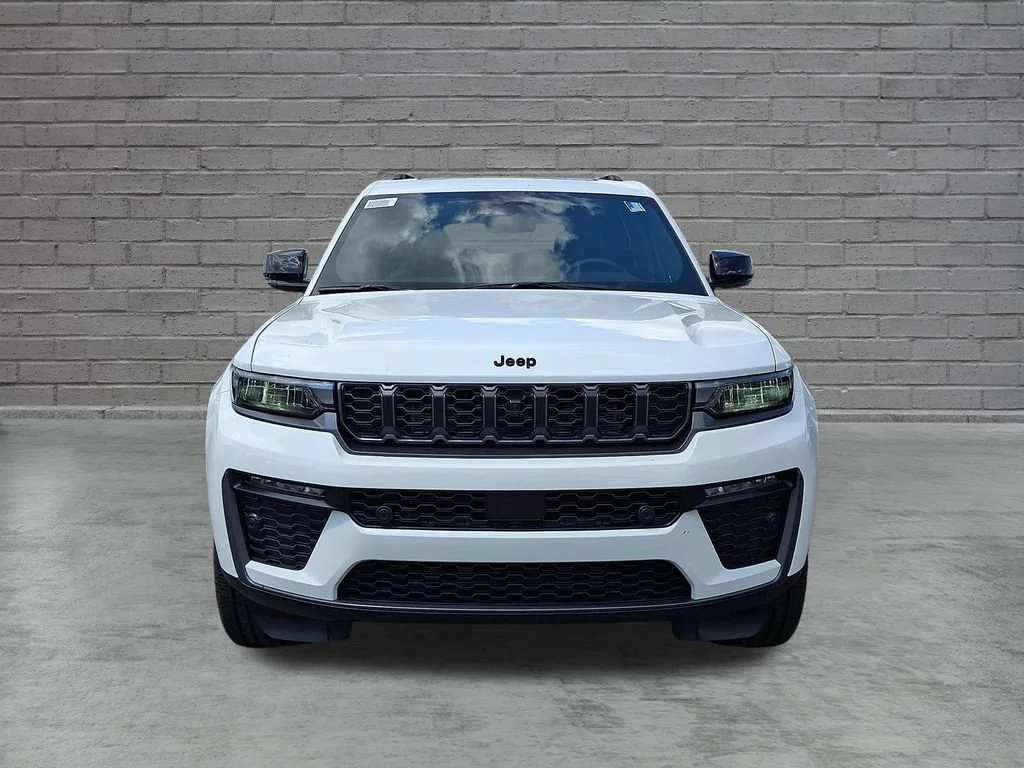New 2026 Bright White Clearcoat Jeep 85th Anniversary Edition image 2