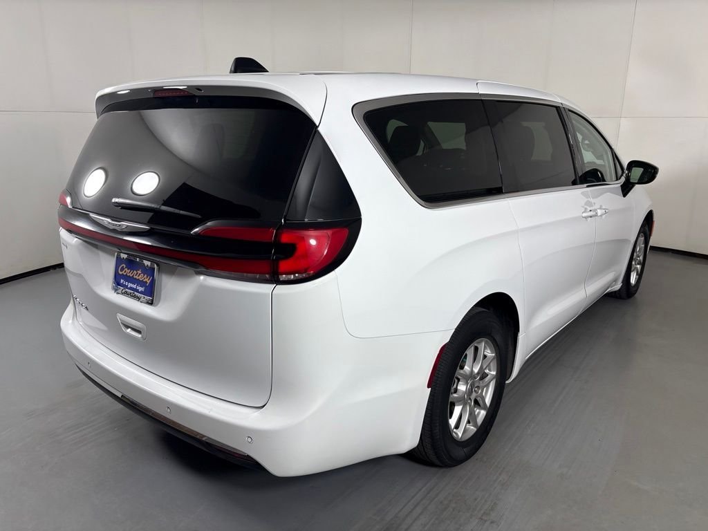 Used 2024 White Chrysler Touring L image 8