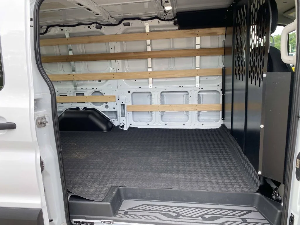 Used 2025 White Ford Base image 28