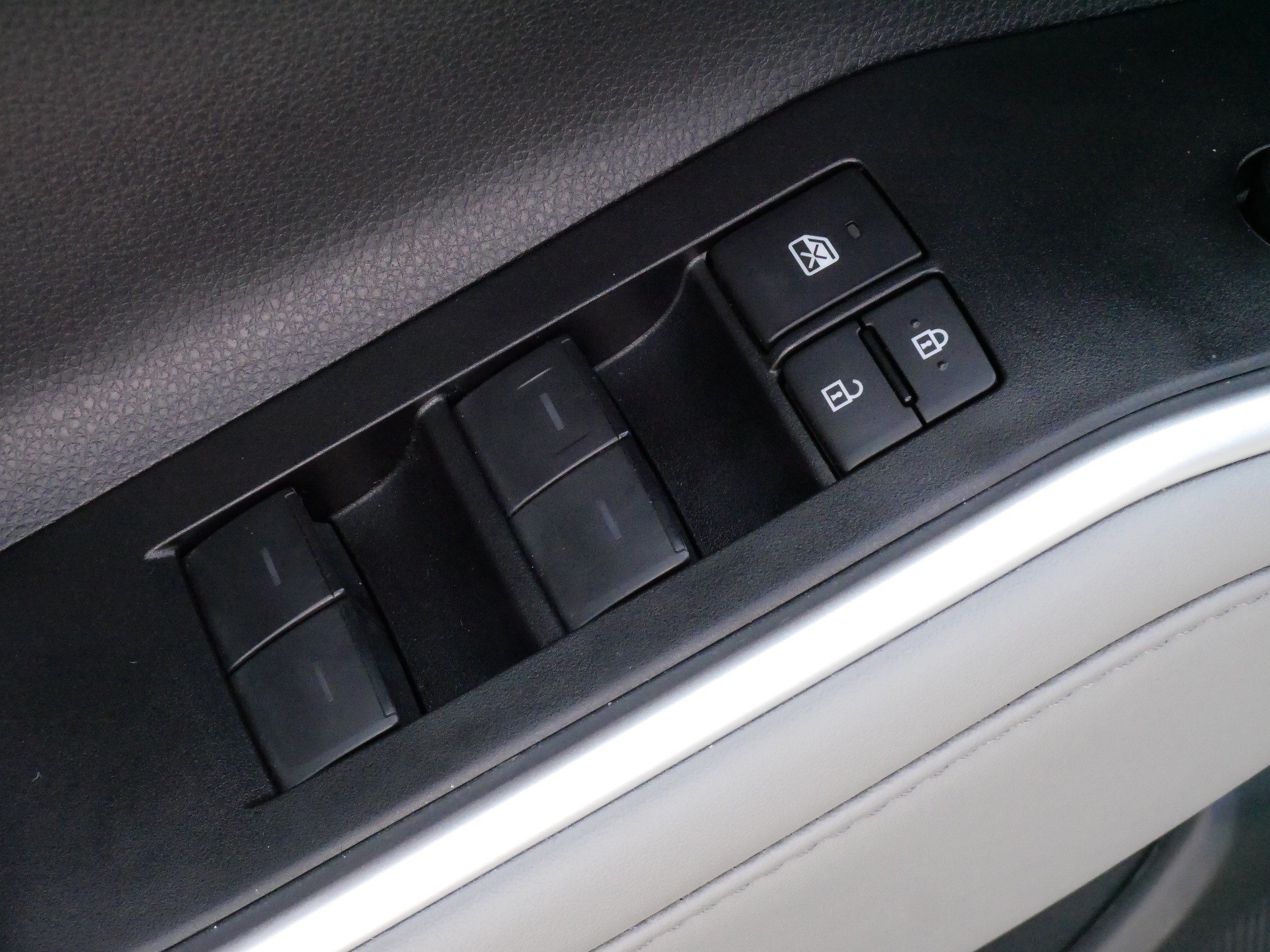 Certified Used 2026 HEAVY METAL Toyota XLE image 19