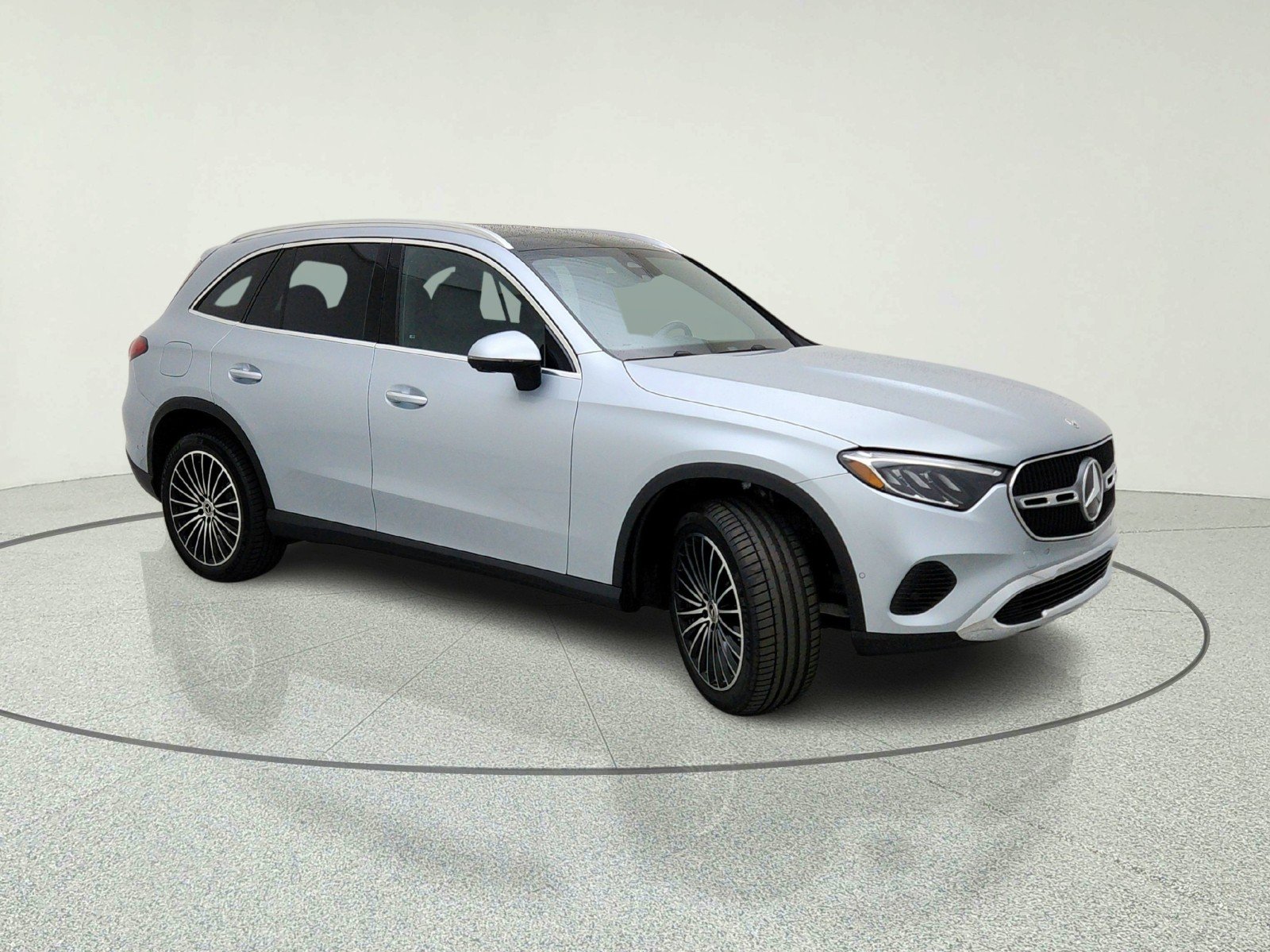 Certified Used 2026 Cirrus Silver Metallic Mercedes-Benz GLC 300 image 5