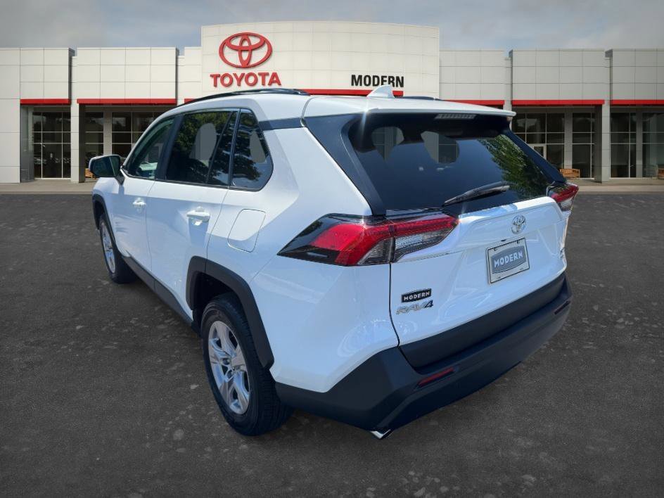 Used 2025 Ice Toyota XLE image 6