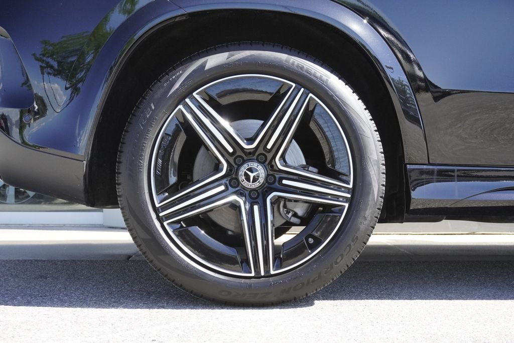 Used 2026 Black Mercedes-Benz GLE 450 image 34