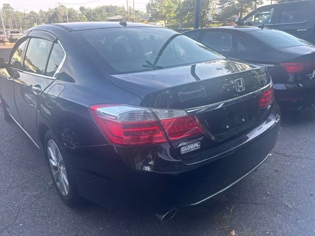 Used 2013 Black Honda EX-L image 5