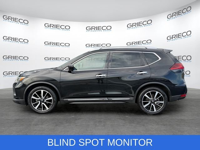 Used 2020 Black Nissan SL image 4