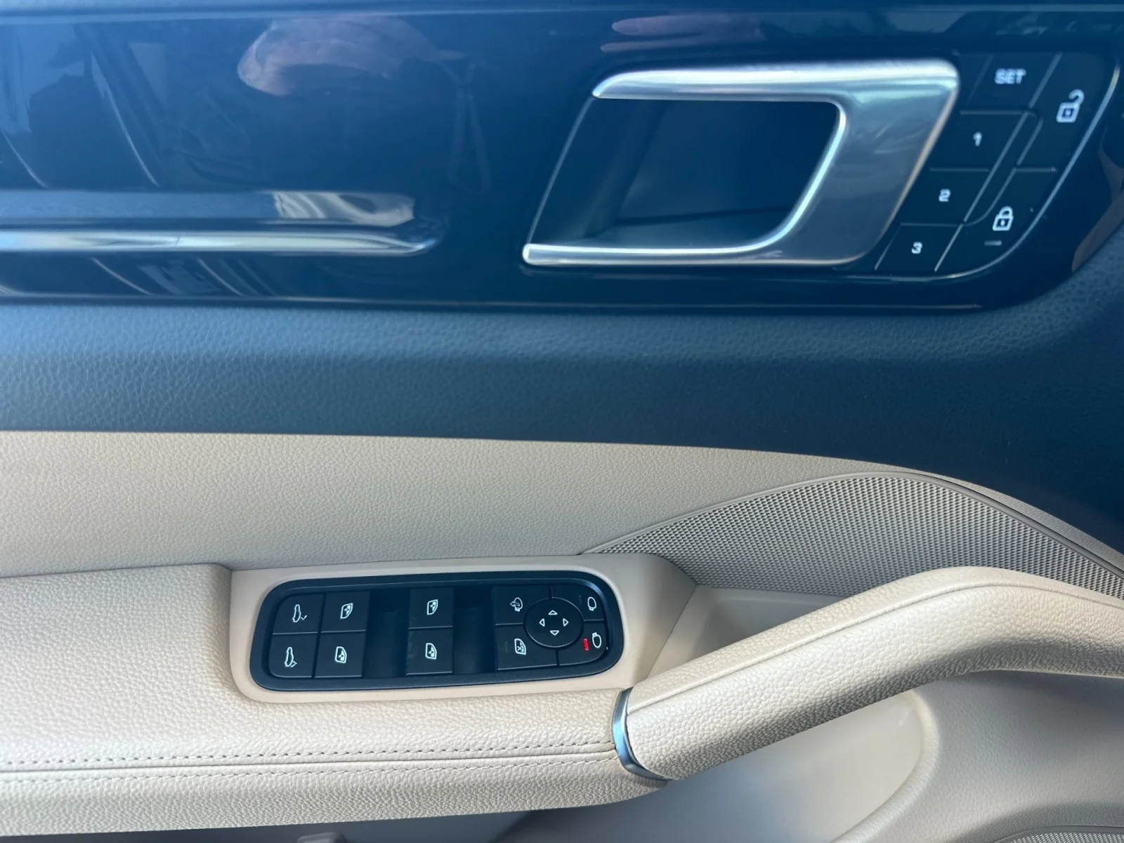 Used 2023 QUARTZITE GREY Porsche  image 12