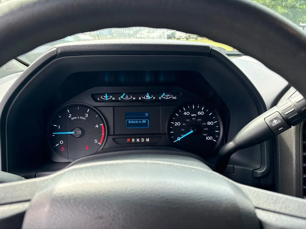 Used 2022 Blue Ford XL image 23