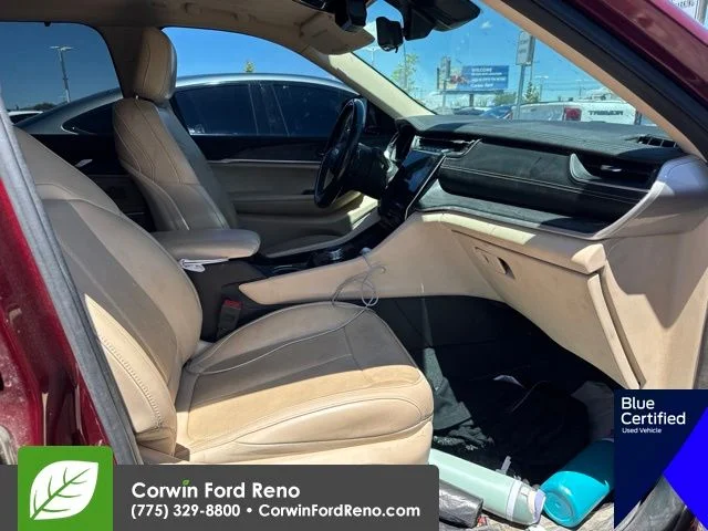 Used 2021 Velvet Red Pearlcoat Jeep Limited image 14