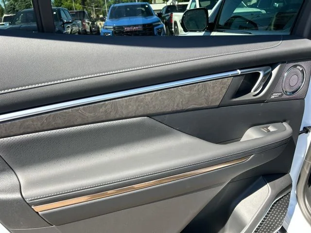 2026 Buick Enclave Avenir - Photo 18