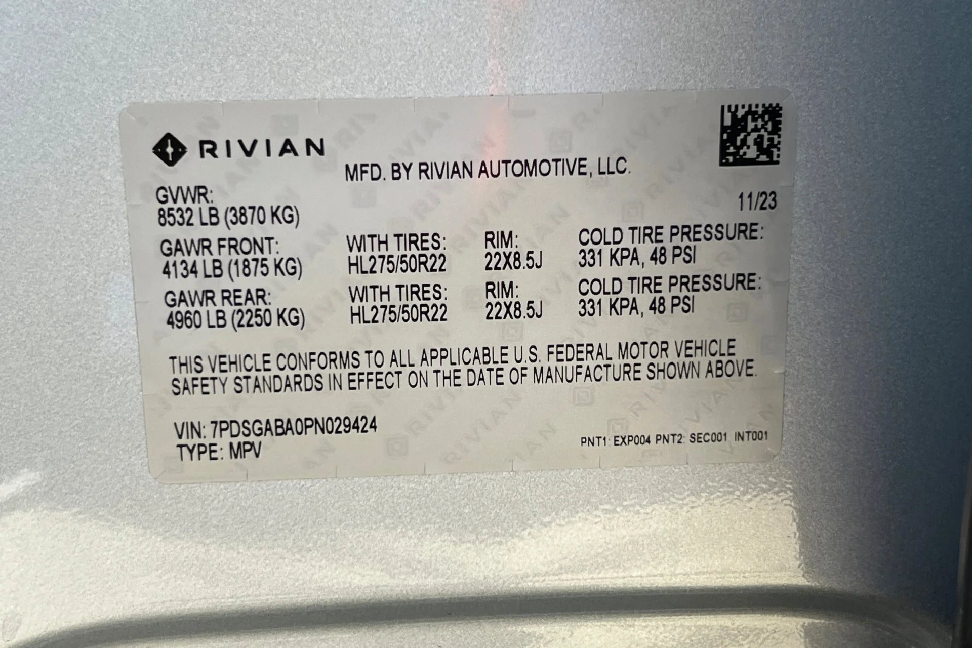 Used 2023 LA Silver Rivian Adventure image 30