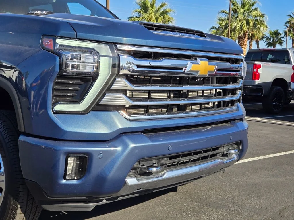 Used 2025 Lakeshore Blue Metallic Chevrolet High Country DRW image 8