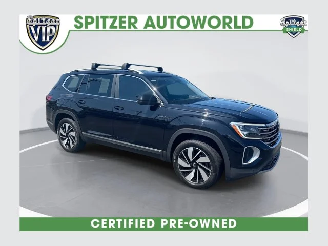 Used 2024 Black Volkswagen 2.0T SEL image 1