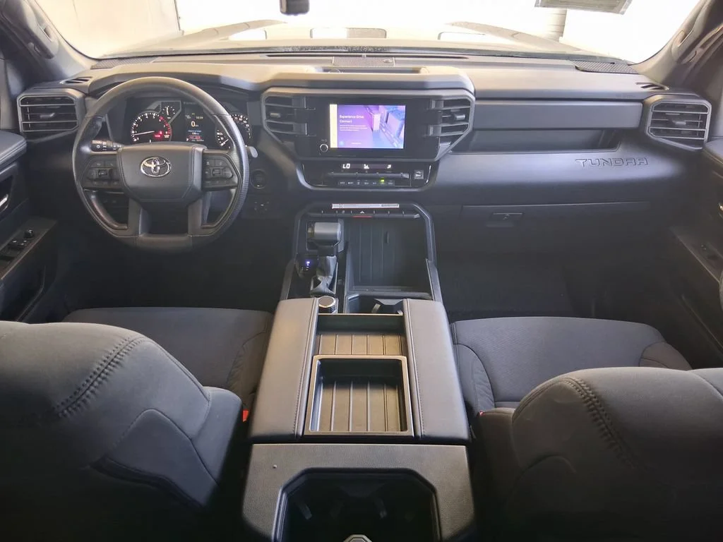 Used 2025  Toyota SR image 9