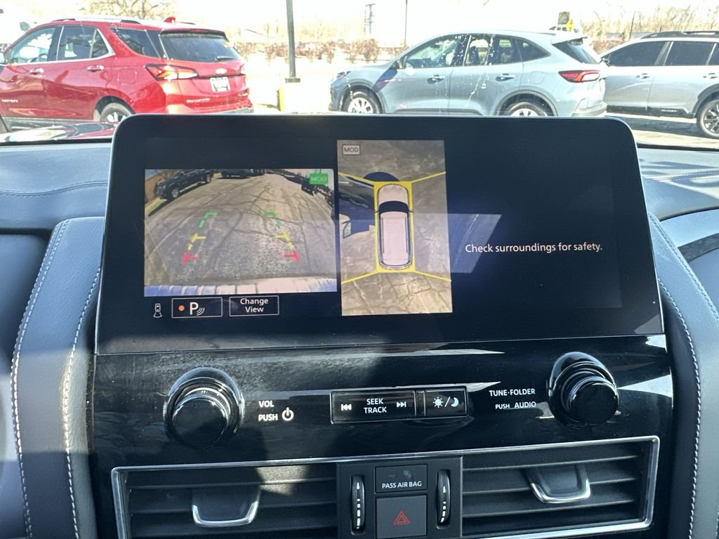 2023 INFINITI QX80 - Image 14