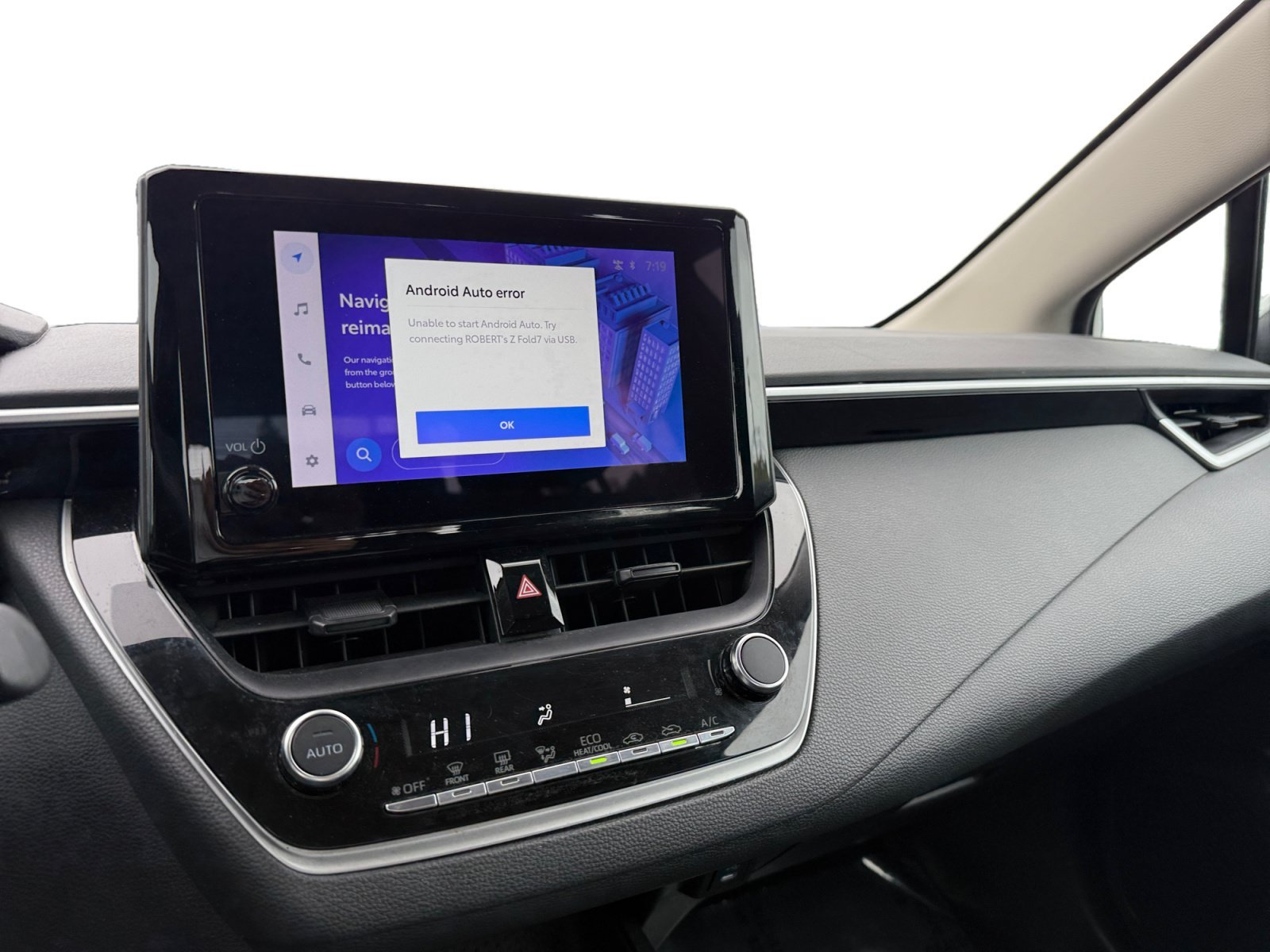 Used 2024 Ice Toyota LE image 12