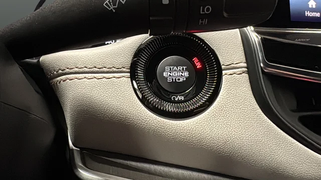 Used 2024 Gray Metallic Jeep Limited image 21