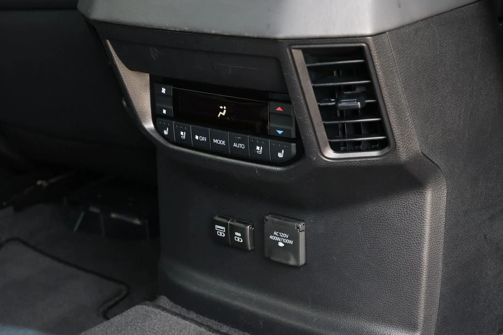 Used 2026  Toyota Platinum image 38