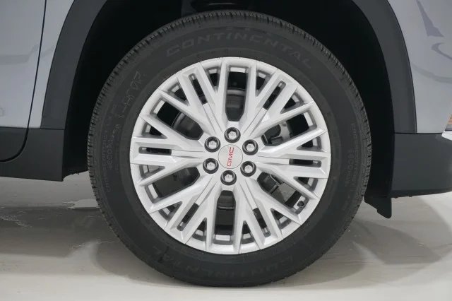 New 2026 Sterling Metallic GMC Elevation image 5