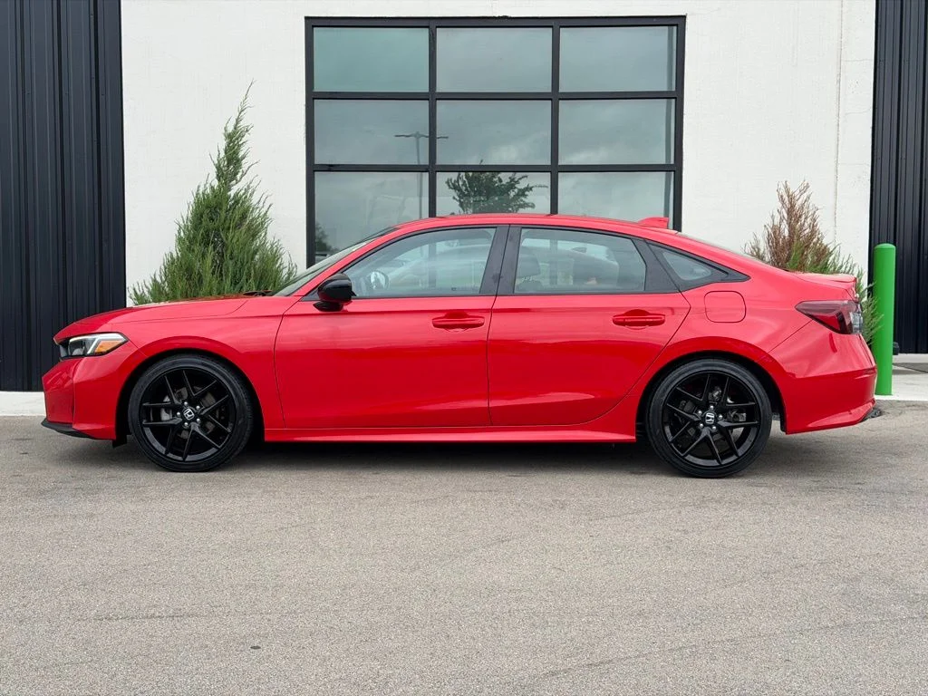 Used 2025 Red Honda Sport image 2