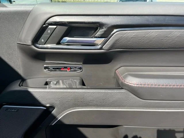 Used 2024 Onyx Black GMC AT4X image 27